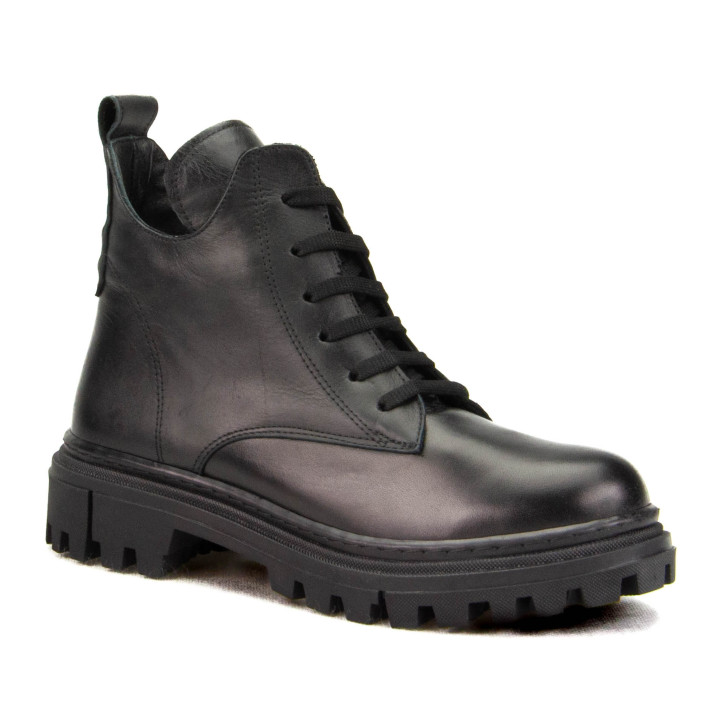 Trzewiki VACARRO 230012 Black