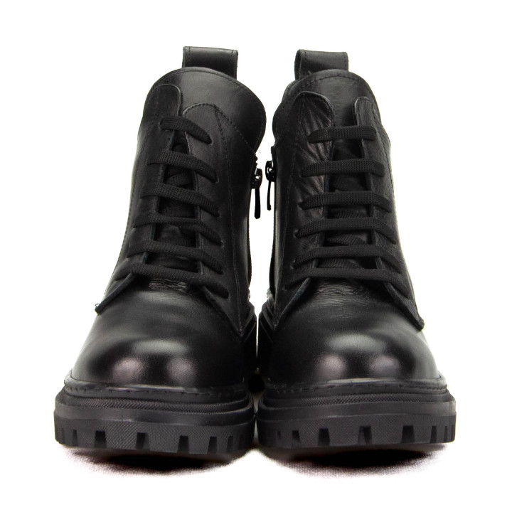 Trzewiki VACARRO 230012 Black