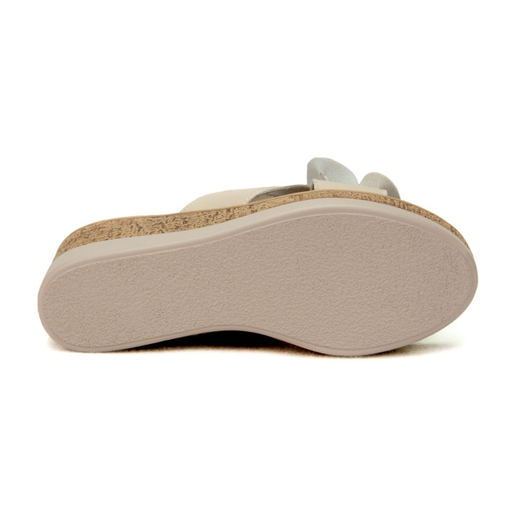 Klapki Filippo DK7039/25 BE Beżowy