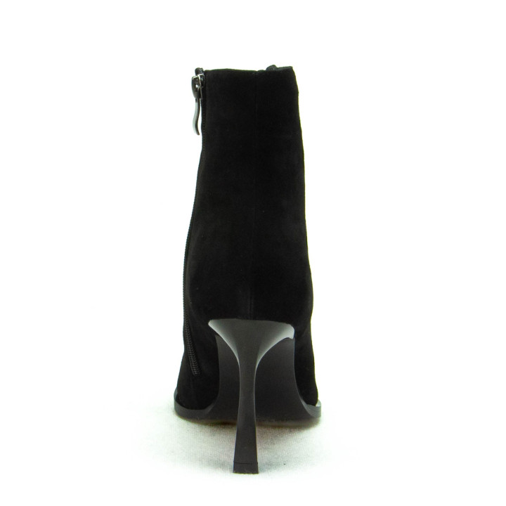 Botki D&A CR52-715 Black